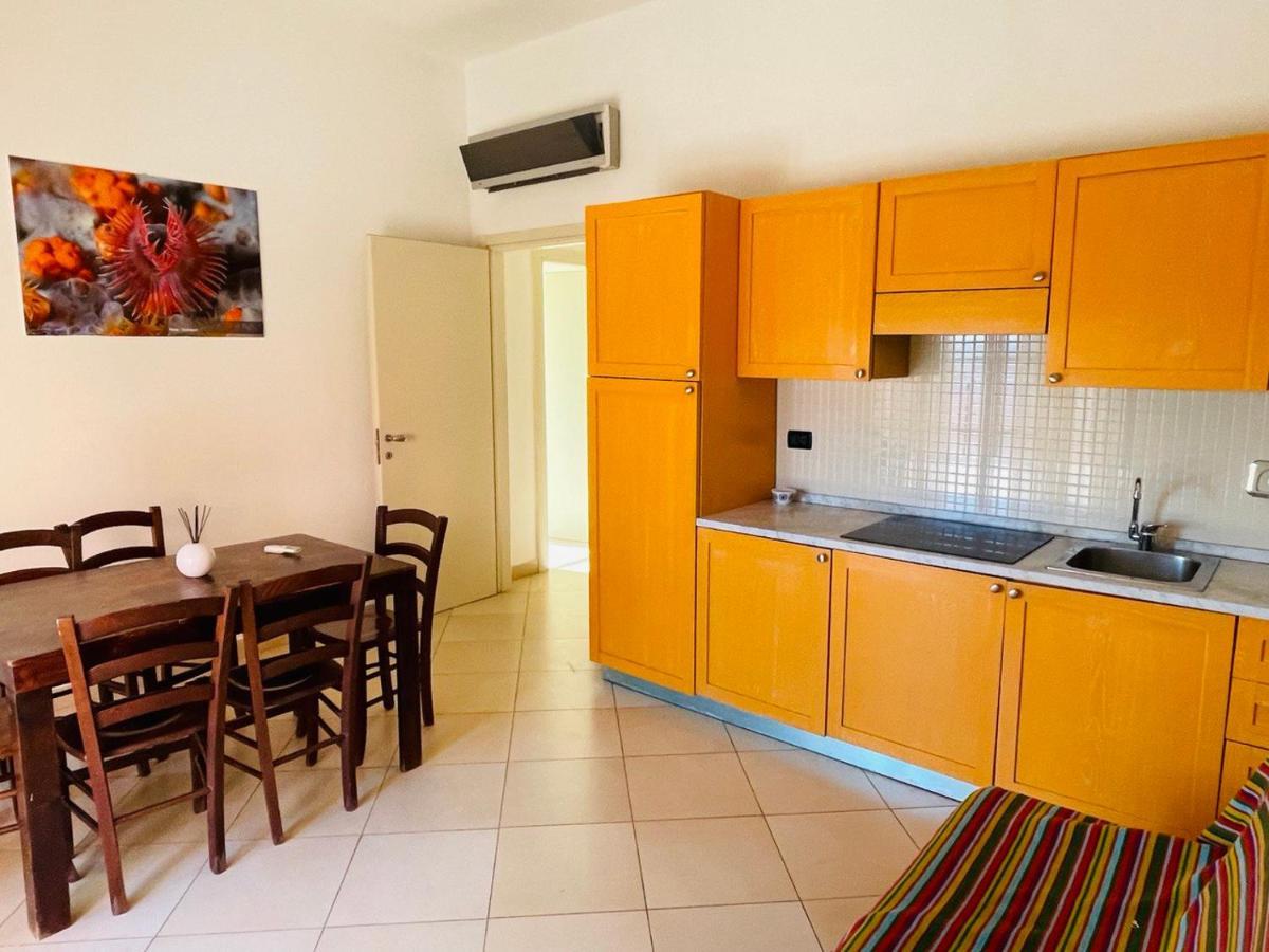 Regina Beach Holiday Apartments Tirrenia Ngoại thất bức ảnh